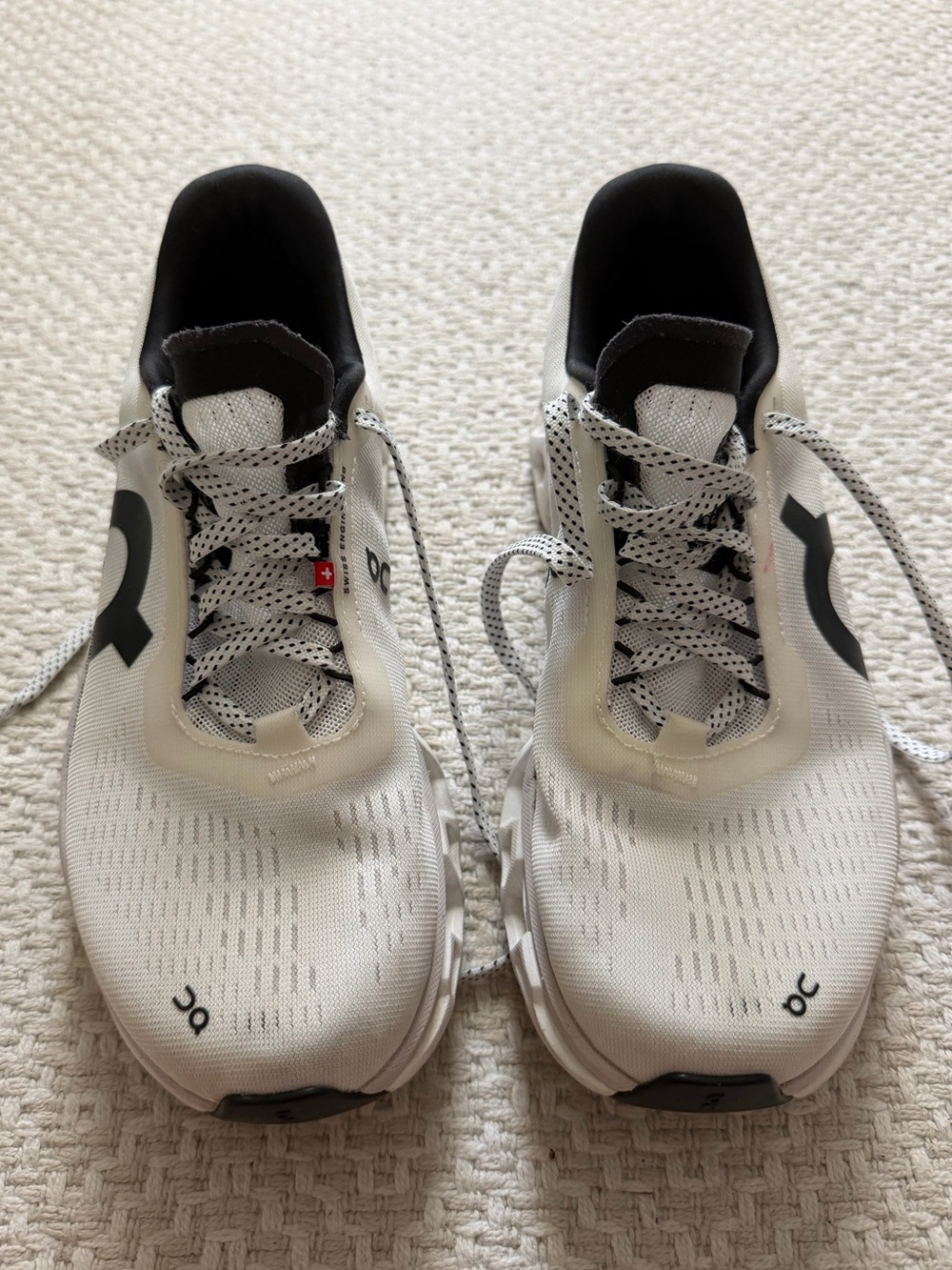 On Running Cloudmonster Sneakers (Size 9.5)